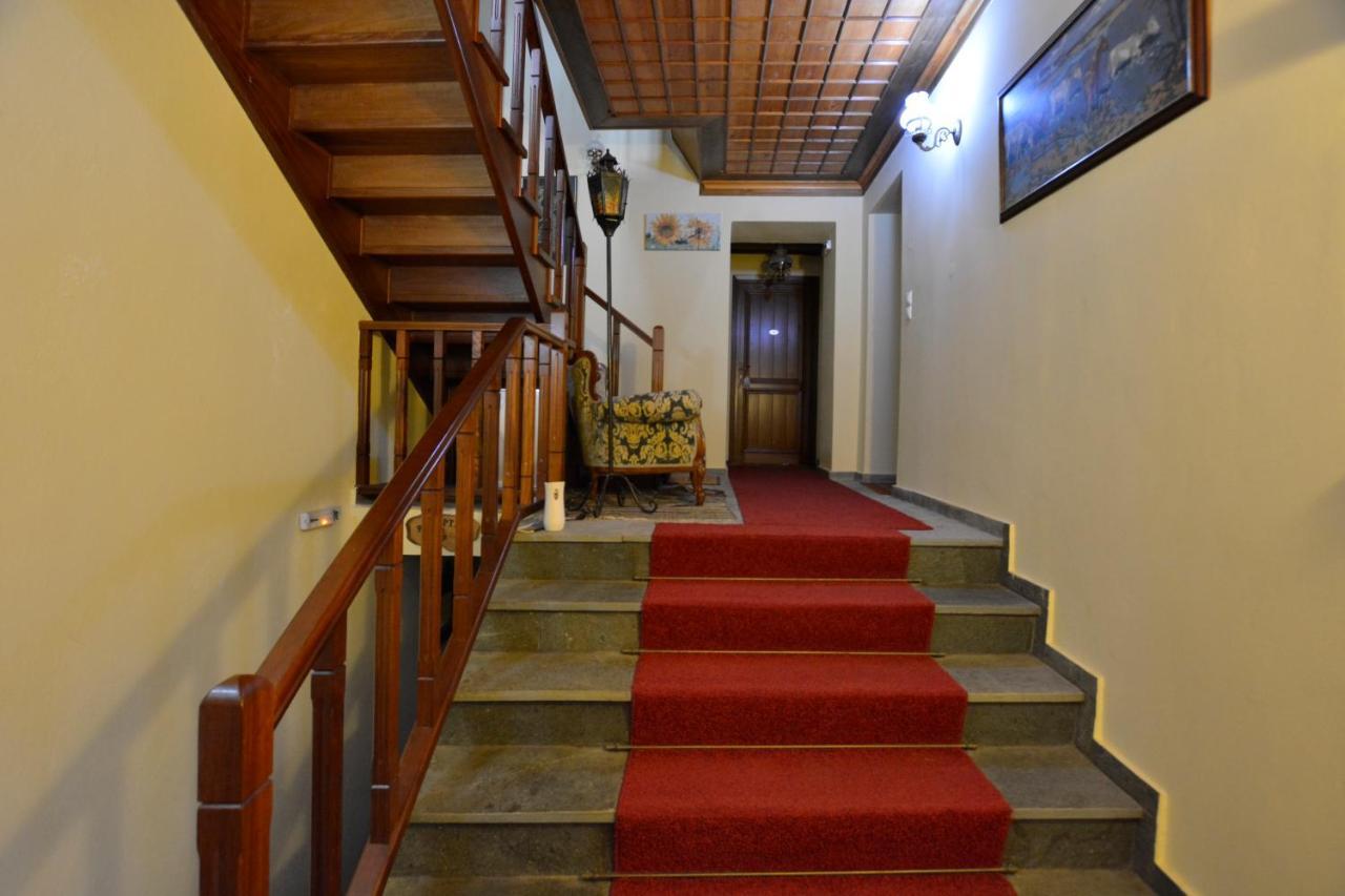 Nikolas Guesthouse Koukkoúlion Екстериор снимка